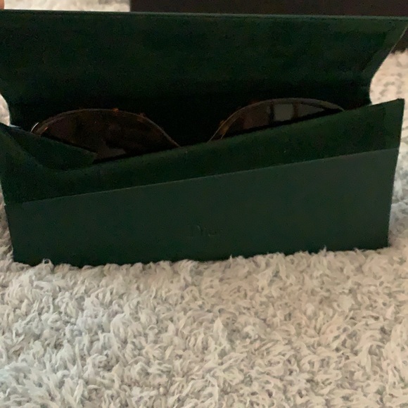 Dior tortoise Sunglasses New - Picture 5 of 9